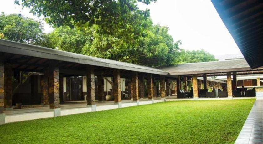 Full Moon Garden Hotel Negombo Exterior foto