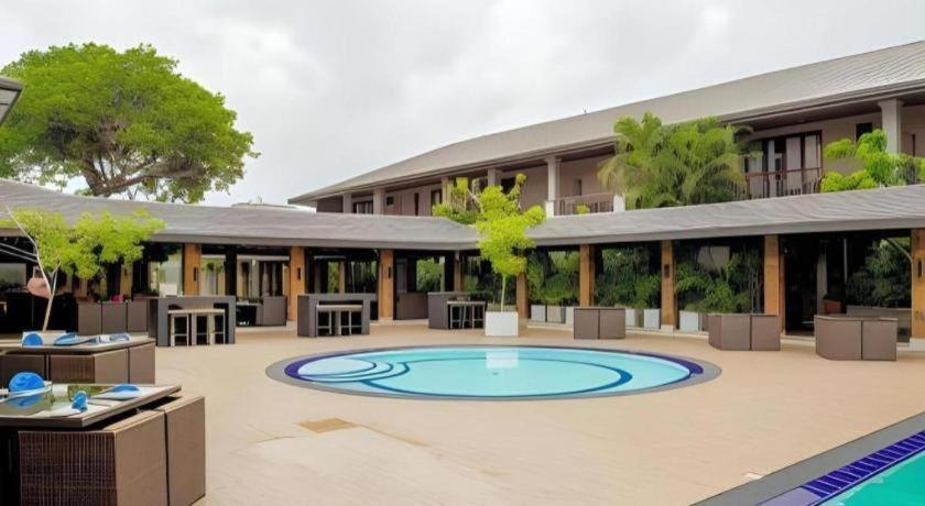 Full Moon Garden Hotel Negombo Exterior foto